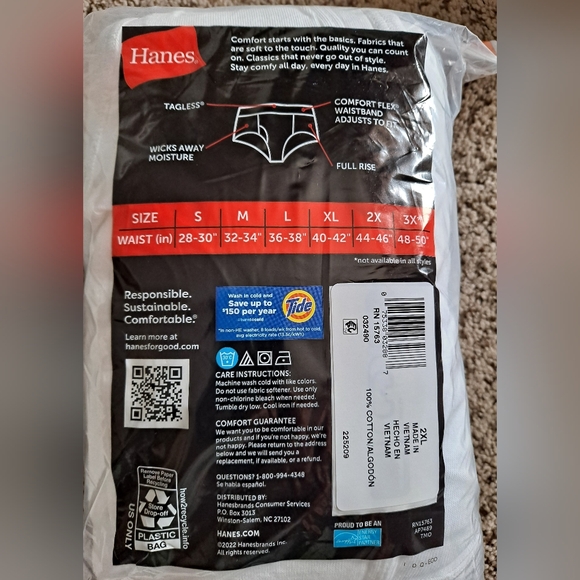 Hanes Men's White Tagless Briefs - 9 Pack - Picture 3 of 4